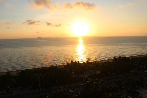 邂逅三亚绝美晚霞,来三亚邂逅绝美晚霞