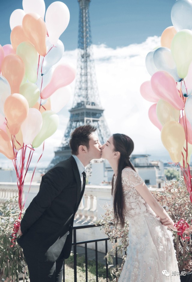 摄影师亲手教新人摆婚纱照造型,6种必拍的婚纱照风格