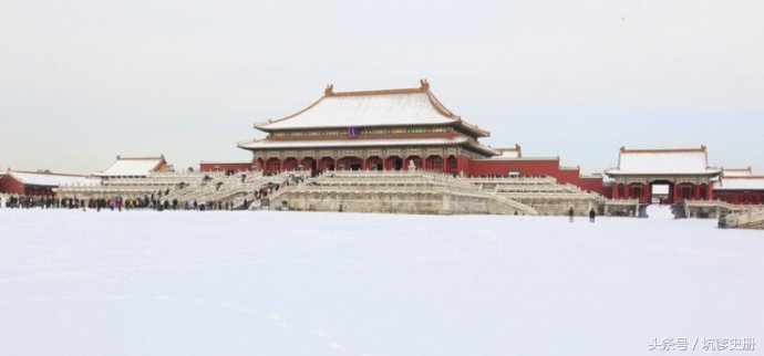 溥仪小时候在宫里的生活,溥仪的前半生满纸荒唐