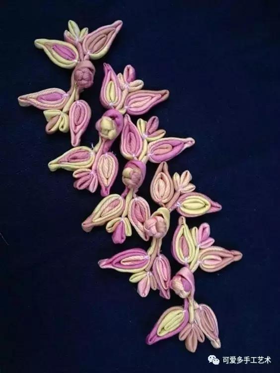 手工盘扣最简单版,用布做盘扣慢动作教程