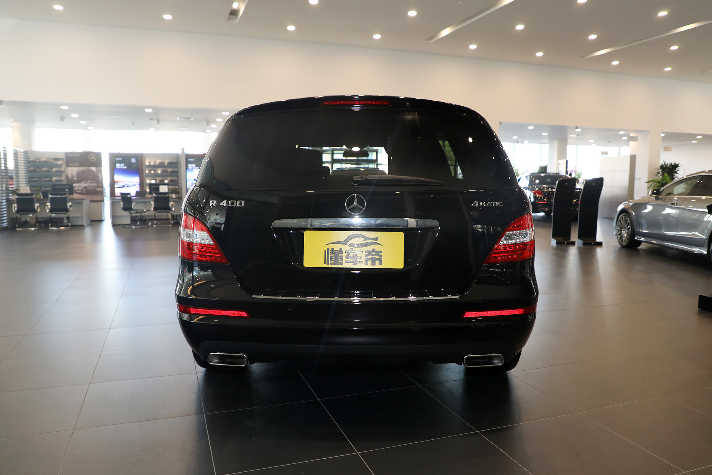 奔驰R测评,奔驰r深度测评