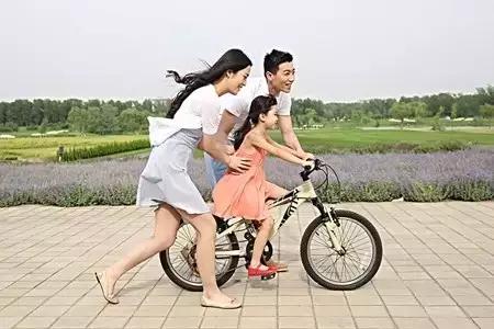 好爸爸才会陪伴孩子,好爸爸是孩子的福气