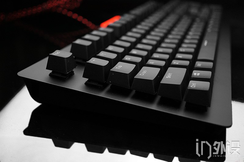 魔炼者1506机械键盘拆解,入门级客制化机械键盘横向评测