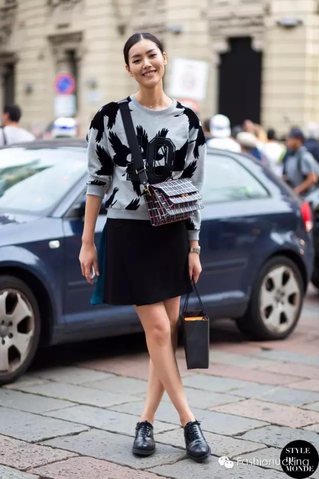 长的好看的人都在穿的卫衣,真正有品位的人都穿什么卫衣