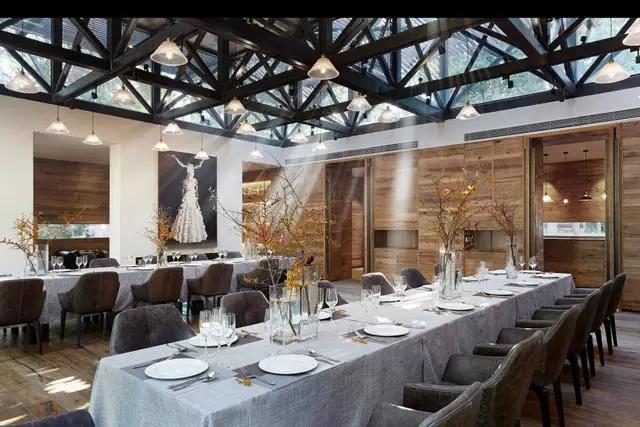 北京丽都花园罗兰湖会所设计