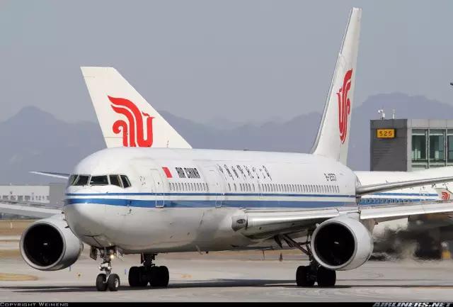 国航波音747-8客机超级头等舱,国航客机都是用的波音吗