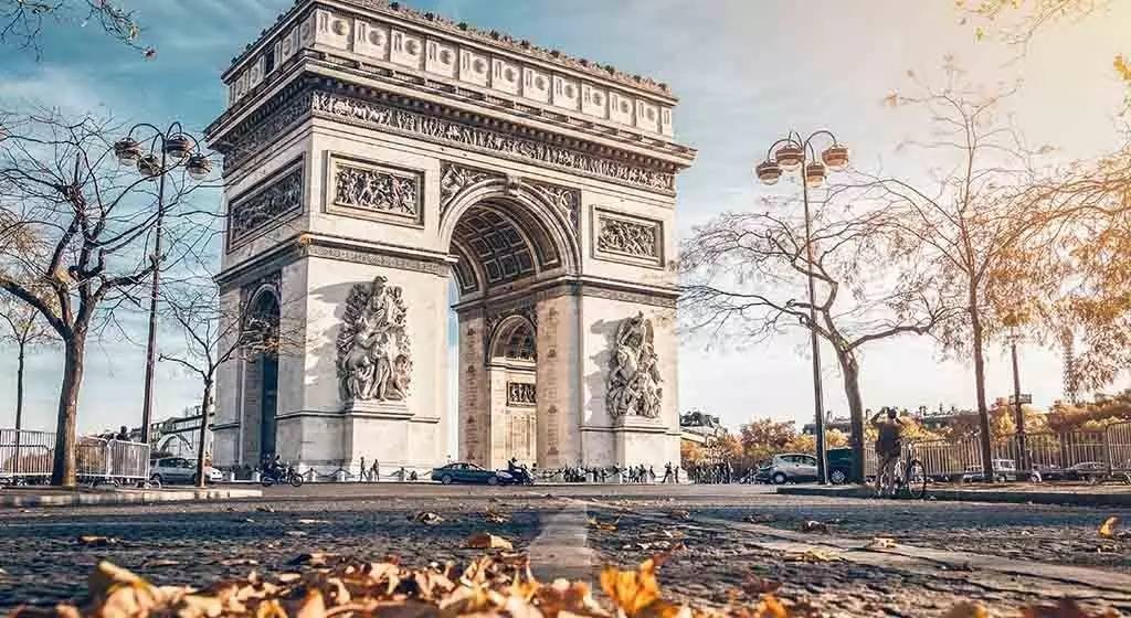 法国国庆后，送你去攻占遗址！（内含免费奢华住宿）