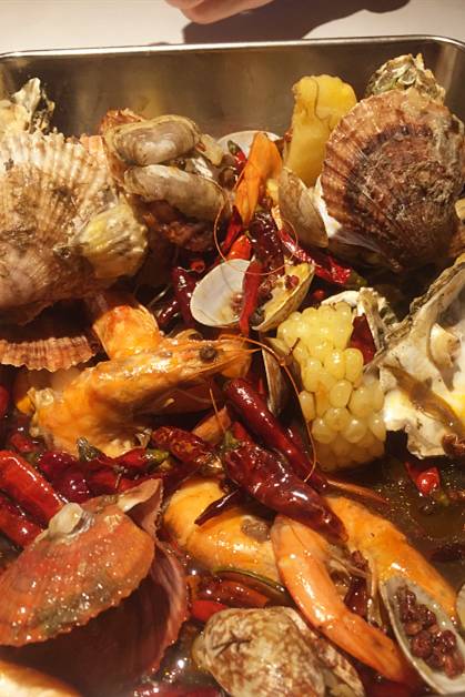 吃！吃！吃！吃！吃！快上车！