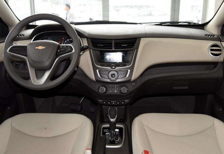 雪佛兰赛欧1.3手动质量怎么样,雪佛兰赛欧3报价及图片百度