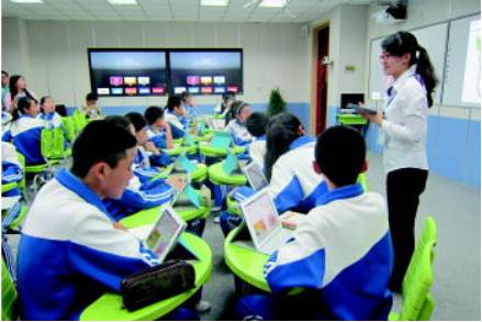 「节目互动」中学要求学生开学自备iPad：出于教学需要！