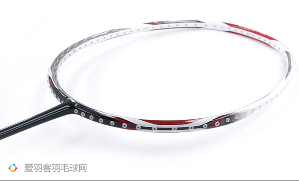 有什么比较好的羽毛球拍推荐,羽毛球一般都带什么备用拍