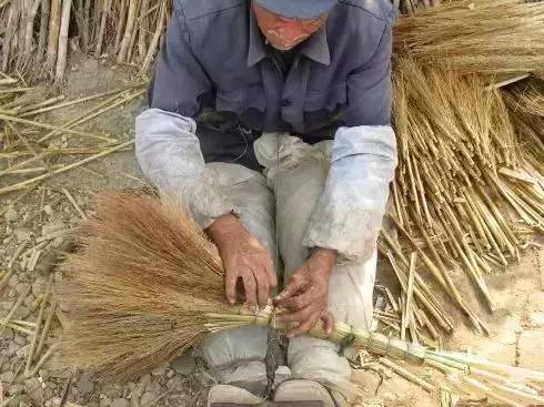 即将消失的传统手艺,即将消失的传统手艺剃头匠