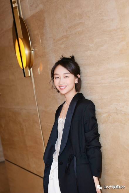 窦靖童周冬雨同款衣服,窦靖童周冬雨合作