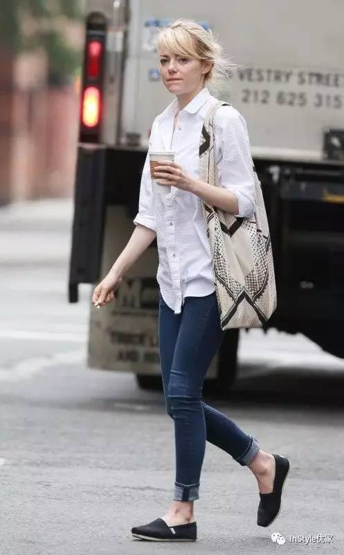 最流行的购物袋包包,今年流行的购物袋包