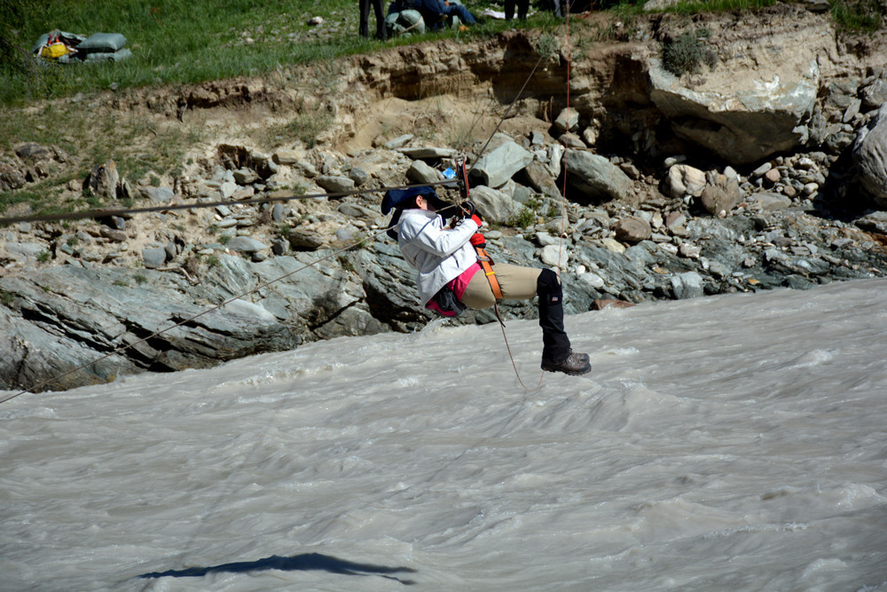 行者无疆-6月乌孙，漂洋过海为圣湖，翻山越岭因初心