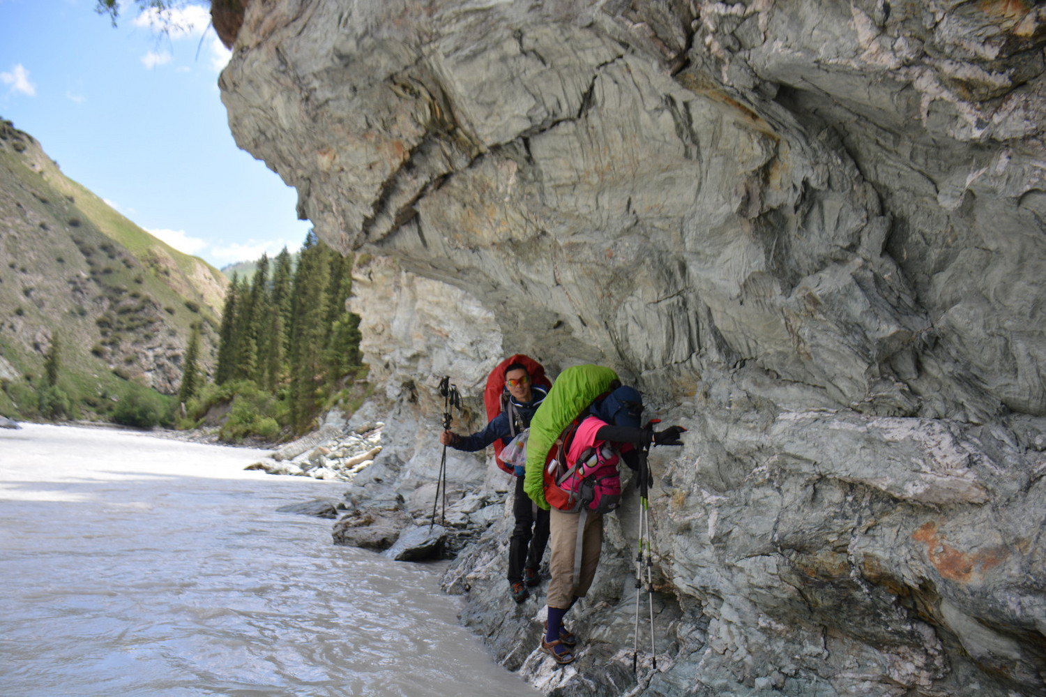 行者无疆-6月乌孙，漂洋过海为圣湖，翻山越岭因初心