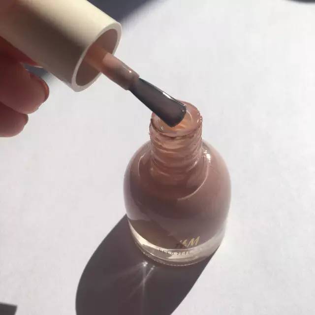 十种指甲油颜色,10种颜色的指甲油是什么