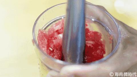 解放西友谊天桥下,能一口喝掉整个夏天!