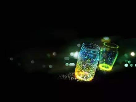 抓蚱蜢捉蜻蜓,捉蜻蜓和抓蜻蜓意思一样吗