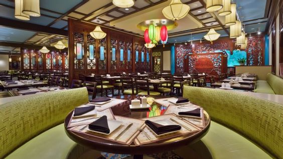 最In新娘情报速递:谁说城堡婚礼素人只有看的份儿？