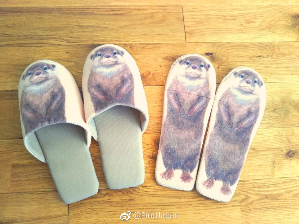 百搭拖鞋选哪一款便宜又好穿,好看又好穿还百搭还不发臭的拖鞋