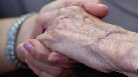 警惕身体4个衰老迹象 (正确的极速衰老的方法)