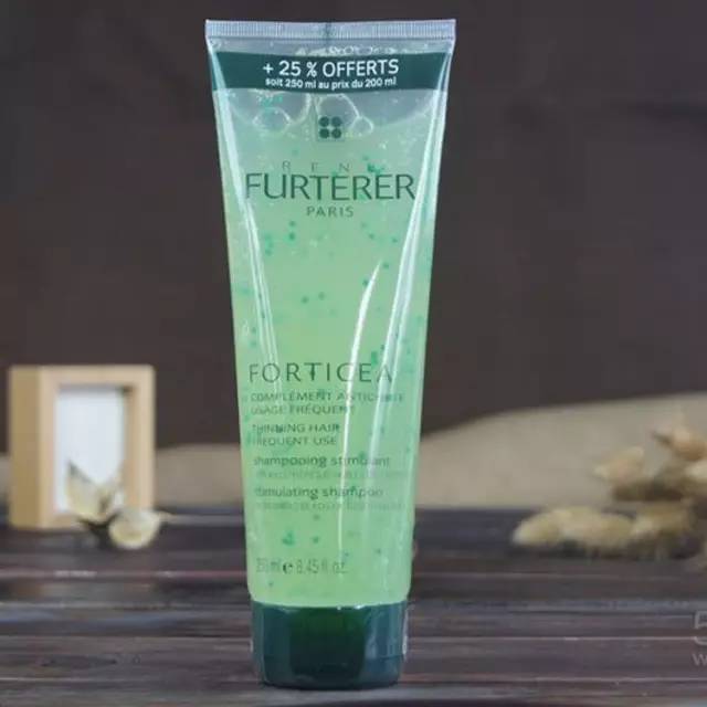 发型丨你挑洗发水，是不是因为瓶子上写着“洗发水”三个字？