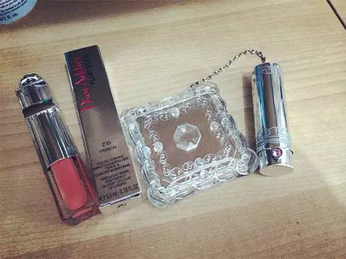 韩国首尔旅游购物攻略视频大全集,韩国旅游三大免税店必买