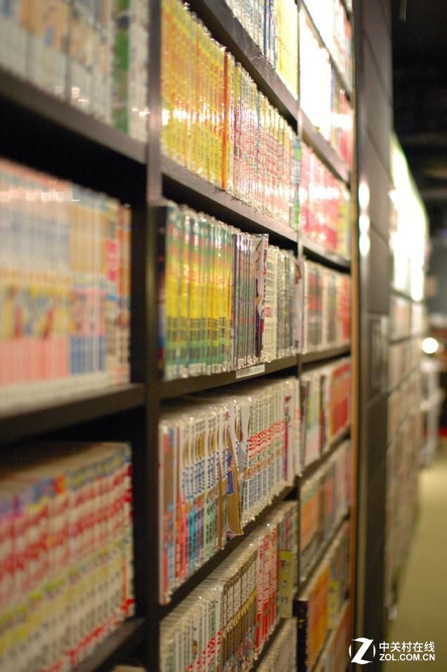 日本网吧有什么特点,日本封闭式网吧