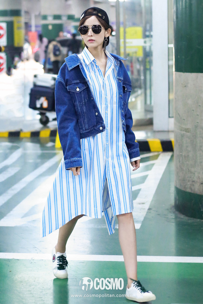 简单大方时尚白衬衫,时髦花边白衬衫