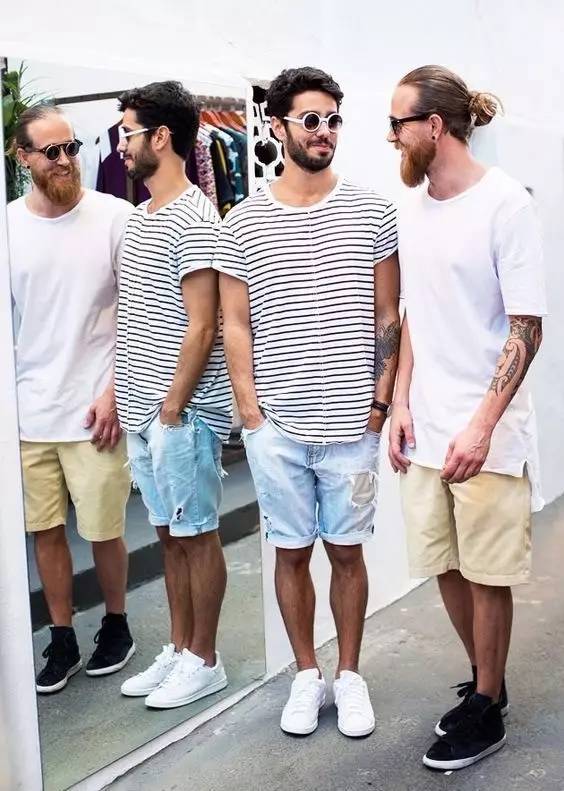 牛仔短裤怎么穿好看,牛仔短裤怎么穿比较好看