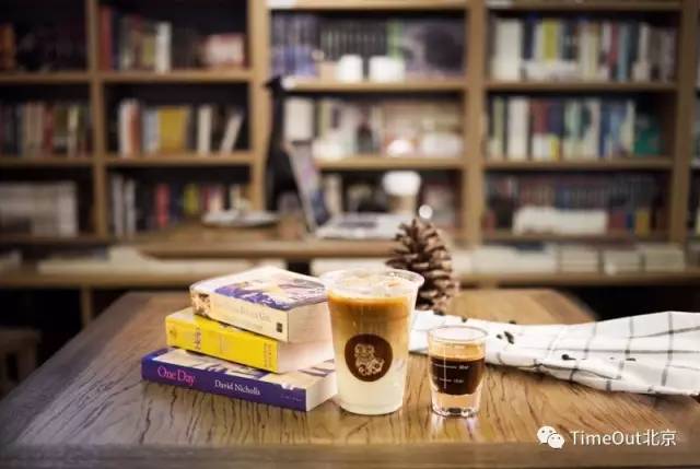 下雨天最适合呆在家的地方,雨天有啥好去处