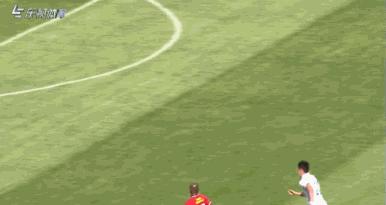 半场战报:詹姆斯点球破僵,辽足1-0富力