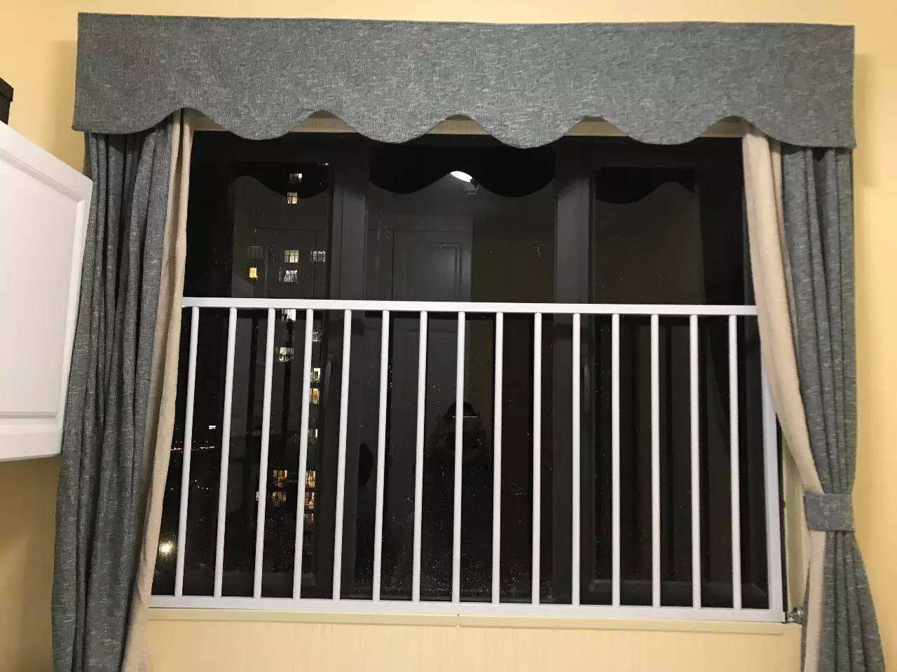 安了防护窗怎么装空调呢,别以为装了防护窗就一定安全