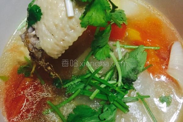 泰式萝卜鸡脚,蘑菇萝卜鸡汤