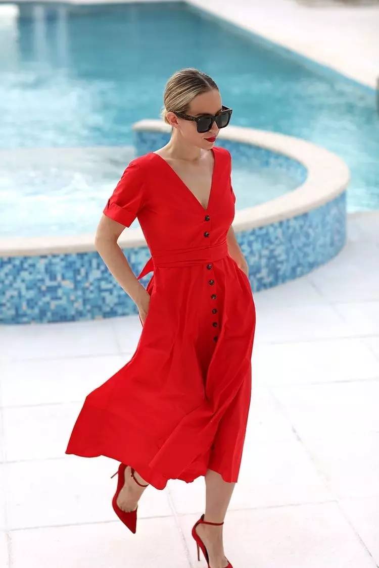 2017秋天流行什么颜色,今年秋天流行穿高级大地色