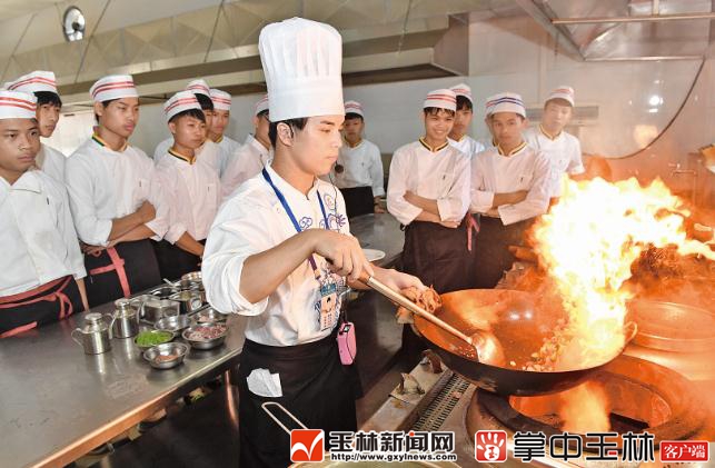 致敬人民教师,致敬人民教师图片