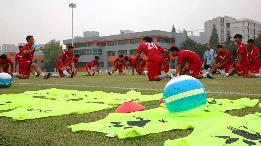 燃烧吧少年决赛完整版,燃烧吧少年总决赛是哪一年