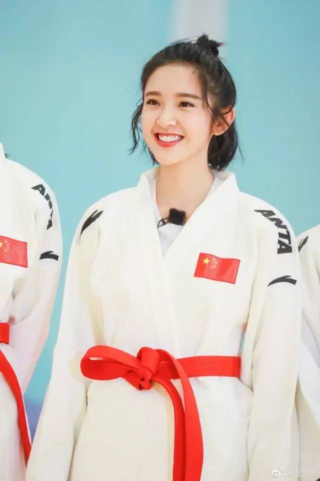 baby带火的权志龙的歌,baby带火的口红