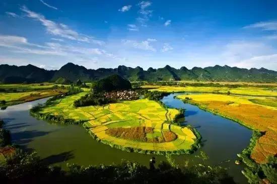 广西山清水秀风景视频,广西山清水秀的县