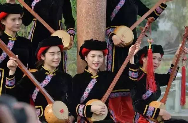 广西山清水秀风景视频,广西山清水秀的县