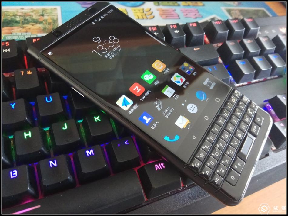 黑莓keyone滑盖,黑莓keyone测评王自如