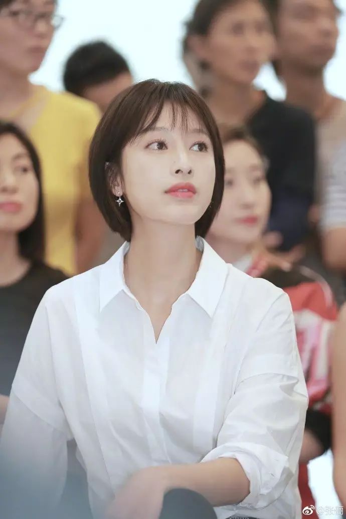 中长发也能扎的杨紫同款短发发型,短发杨紫同款发型
