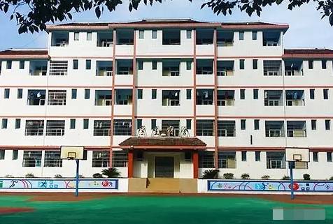 重庆最厉害的十所中学,重庆最厉害的5所大学