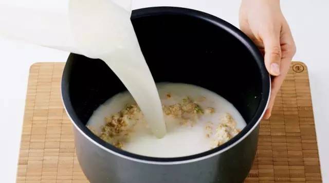 喝不完的豆浆可以怎么做饼,家里喝不完的豆浆怎么做豆腐花