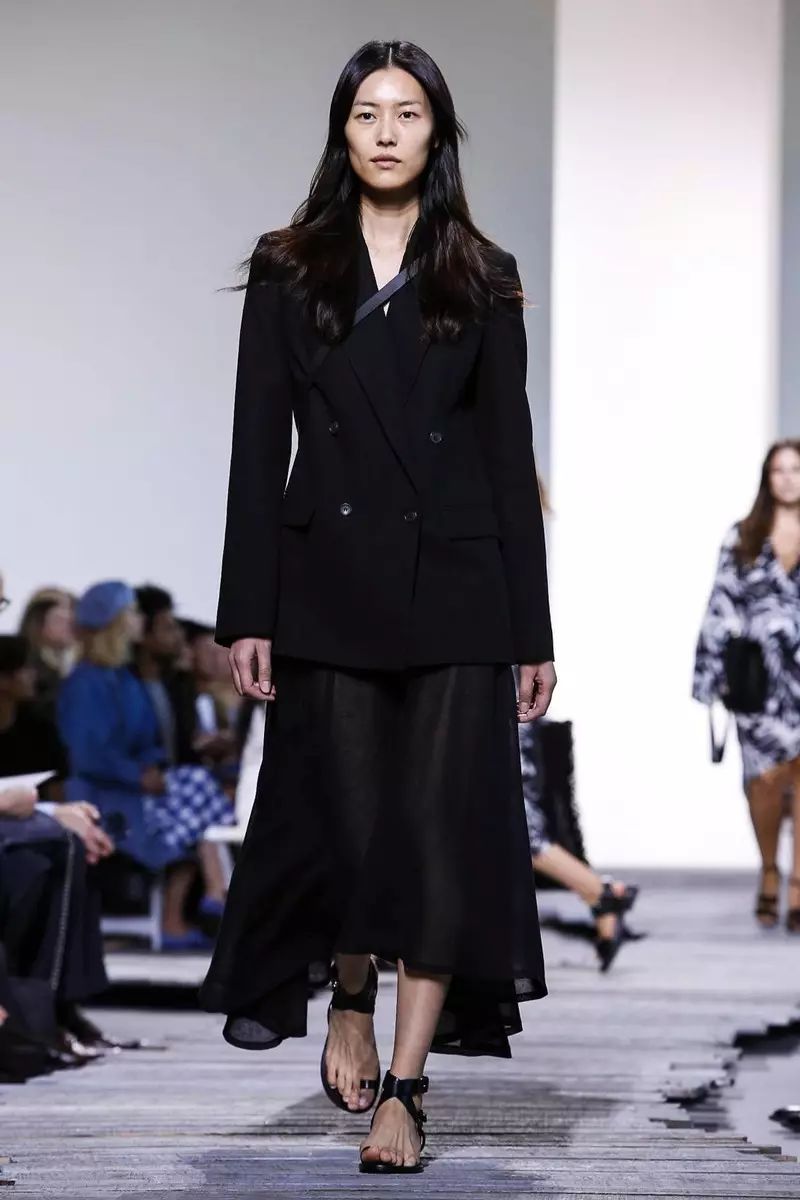 杨幂带货女王私服,带货女王杨幂