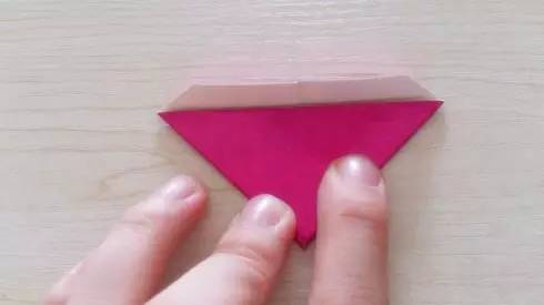 中秋节拜月娘折纸教程视频,黄纸手工折纸菠萝元宝