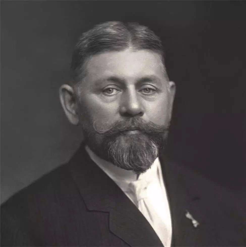 tiffany偏爱的彩色宝石,tiffany高级珠宝展易烊千玺