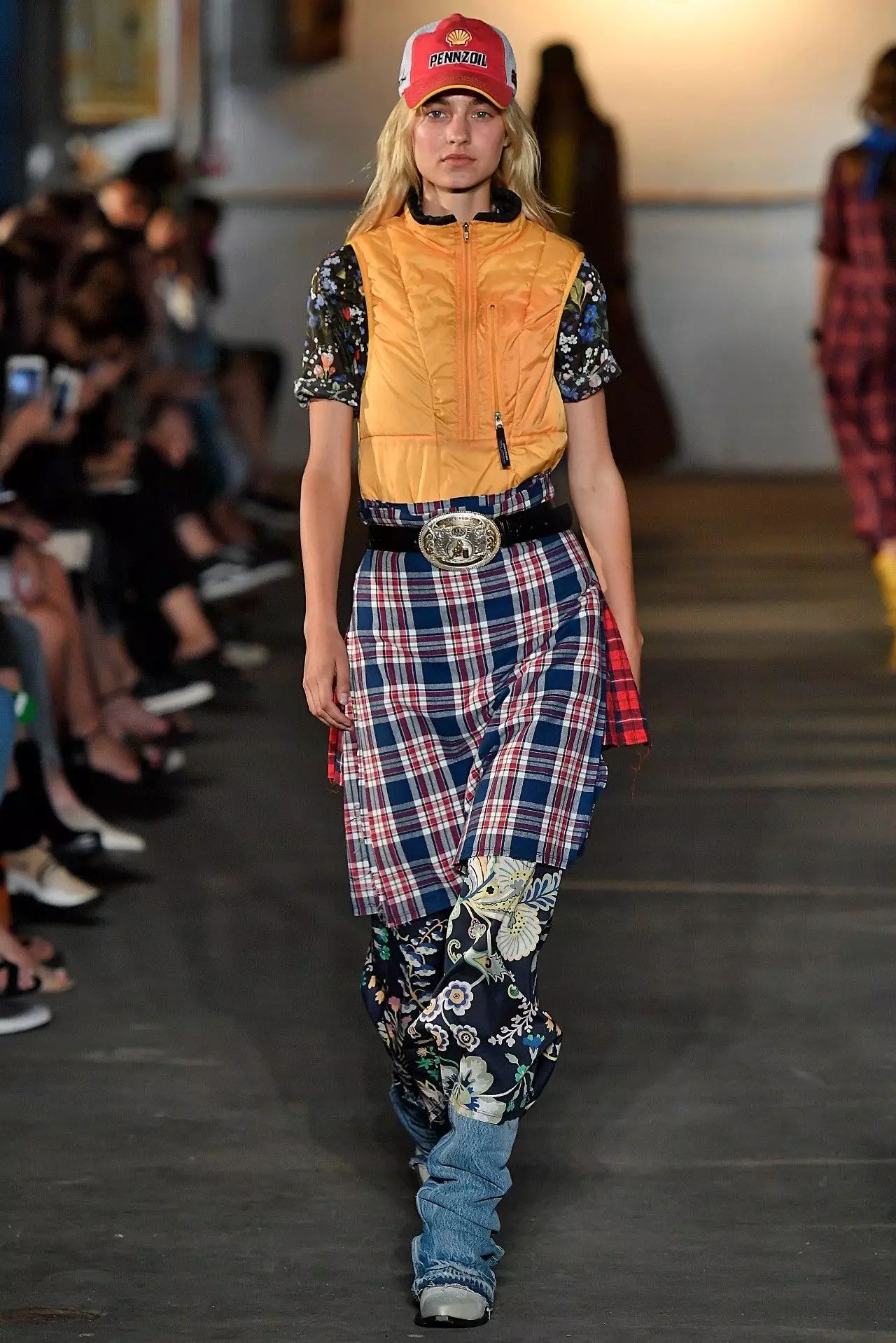 2022纽约时装周设计师名单,纽约时装周最年轻设计师