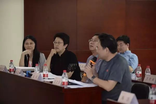 我院召开首届神经内分泌肿瘤中西医交流大会暨中日医院中西医结合肿瘤内科神经内分泌肿瘤诊疗中心成立大会